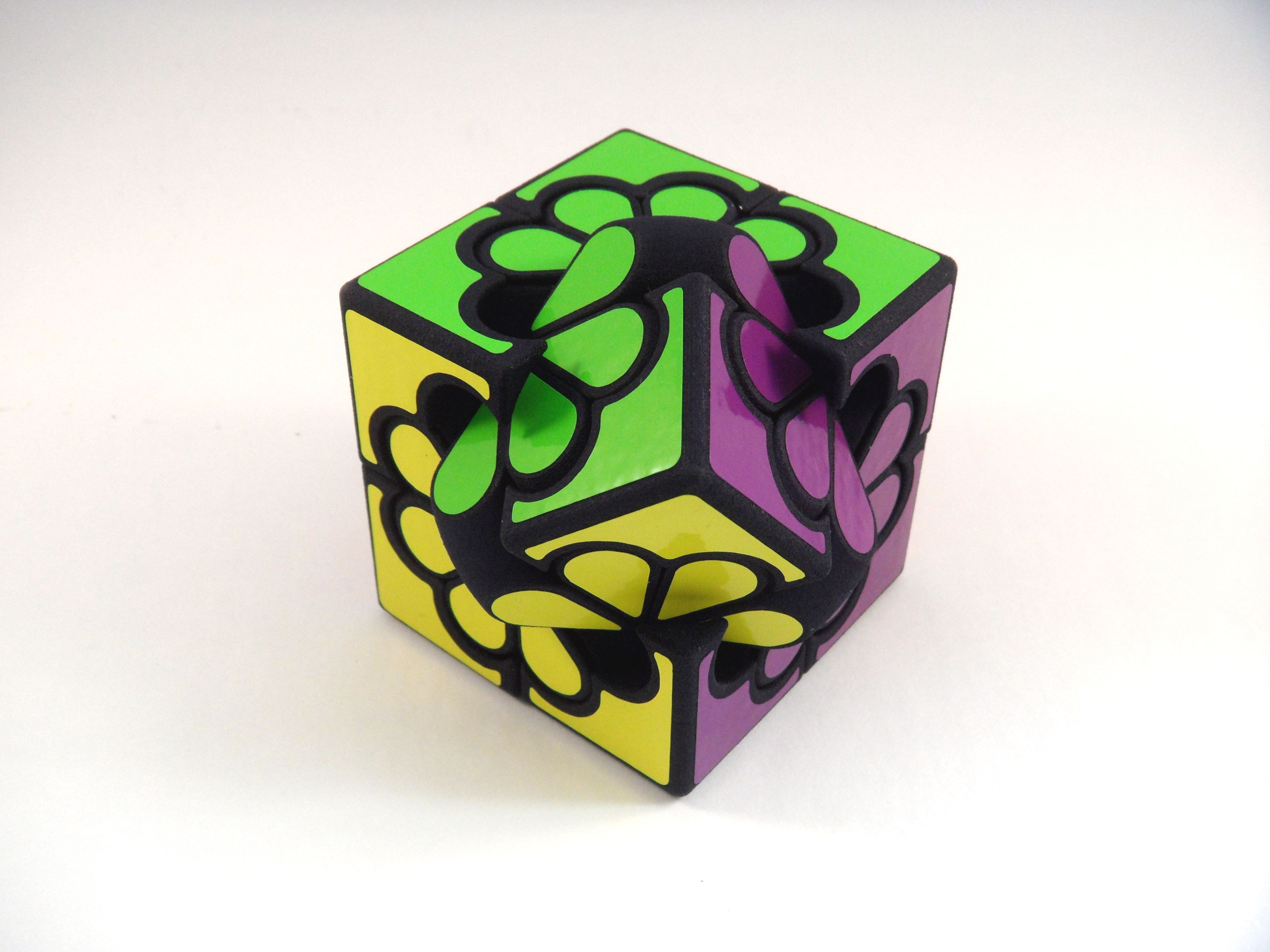 3D Printing Puzzles In Polyamide | 3D Printing Blog | I.materialise - Puzzle Print Vinyl